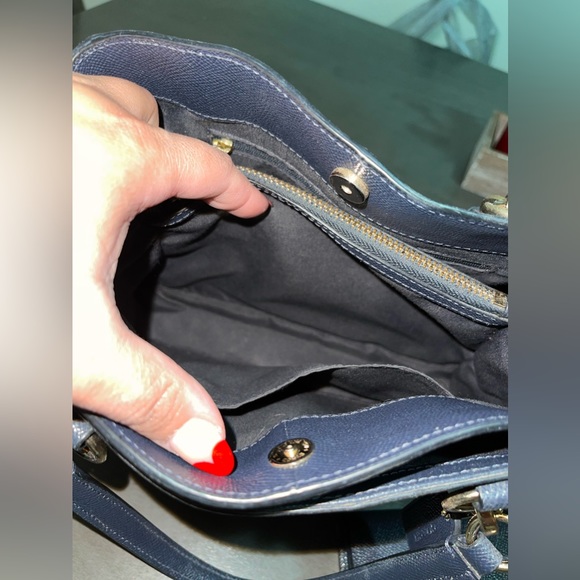 Coach handbag and wallet - Picture 3 of 12